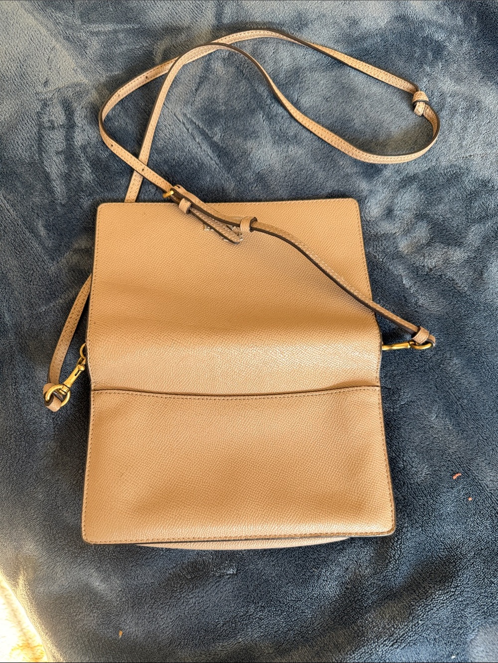 Coach Beige/Tan Crossbody Bag with Gold Hardware - Picture 4 of 4